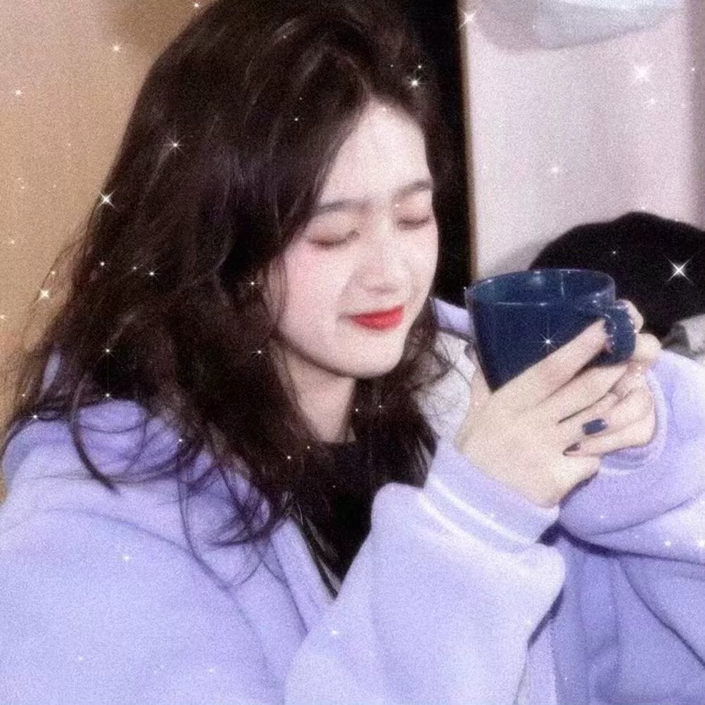 女儿住在月亮上